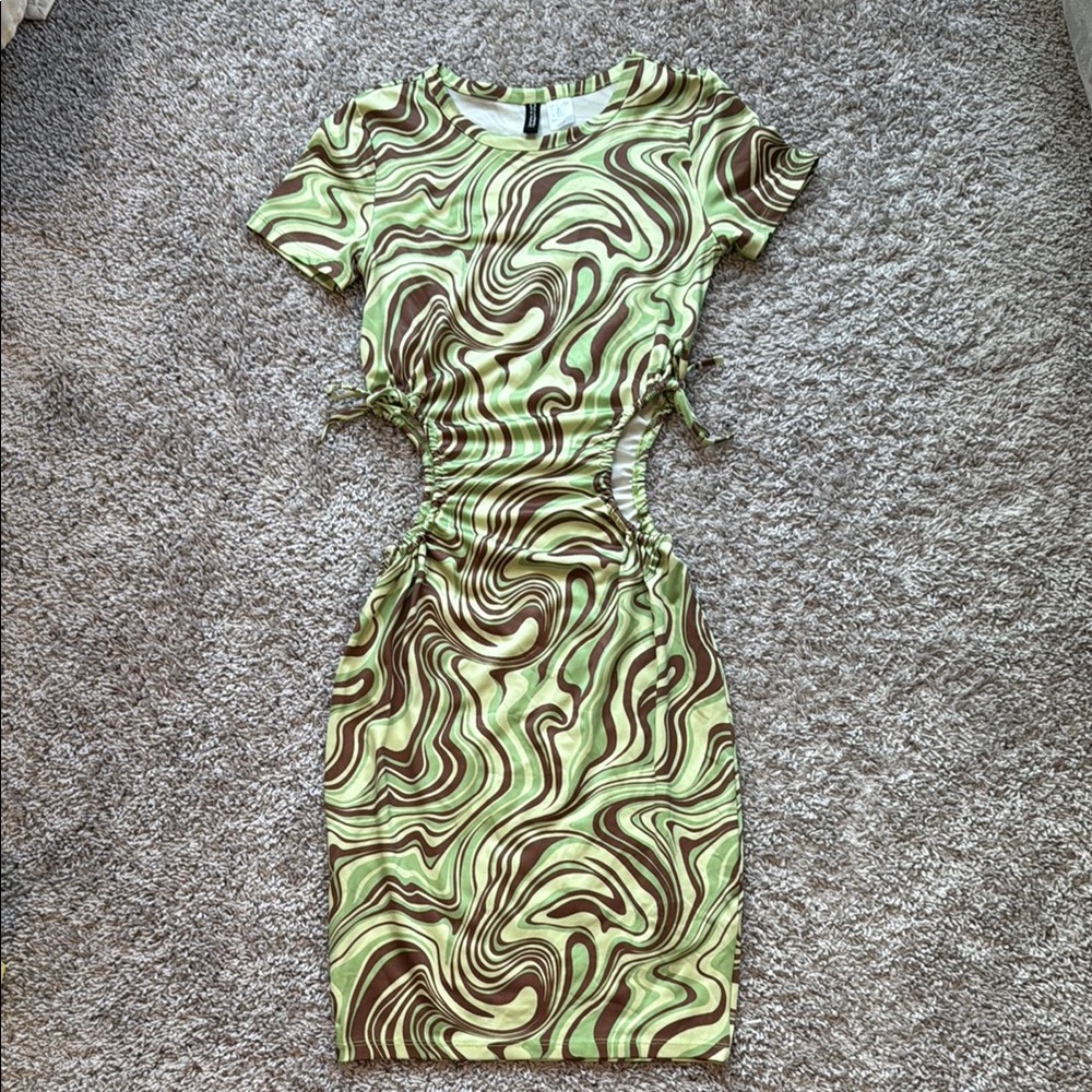 H&M Green and Brown Swirl Mini Dress